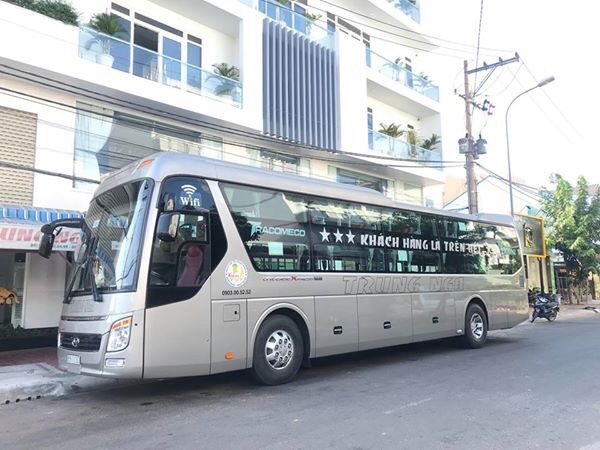 Nhà xe Trung Nga